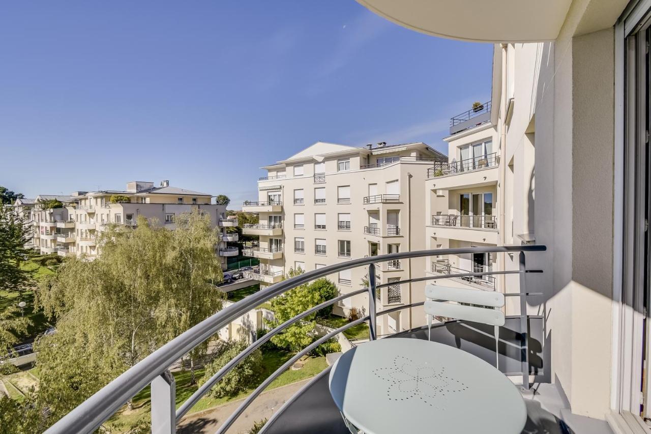 Chic Apart With Parking And Balcony Διαμέρισμα Cergy Εξωτερικό φωτογραφία