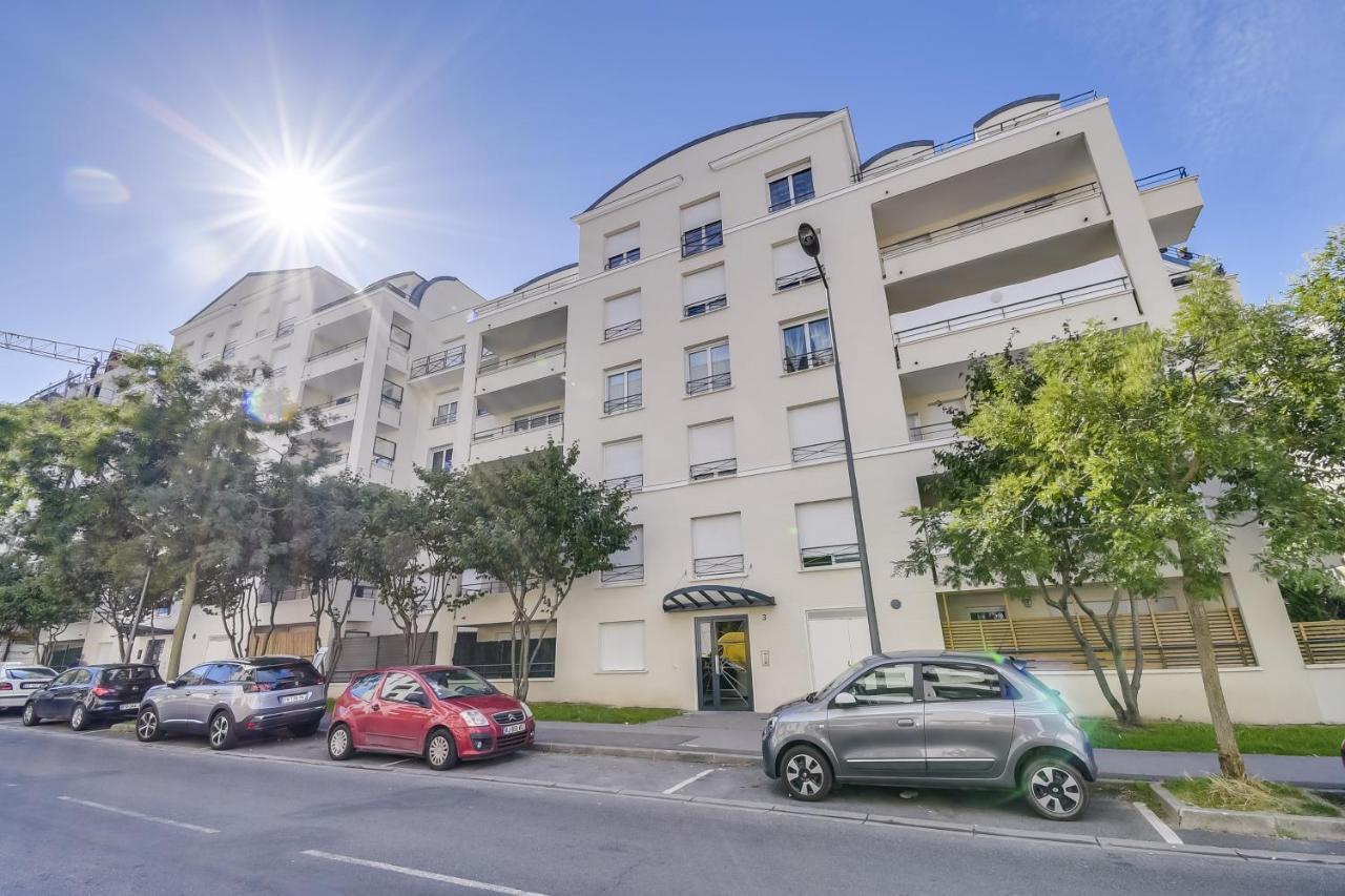 Chic Apart With Parking And Balcony Διαμέρισμα Cergy Εξωτερικό φωτογραφία