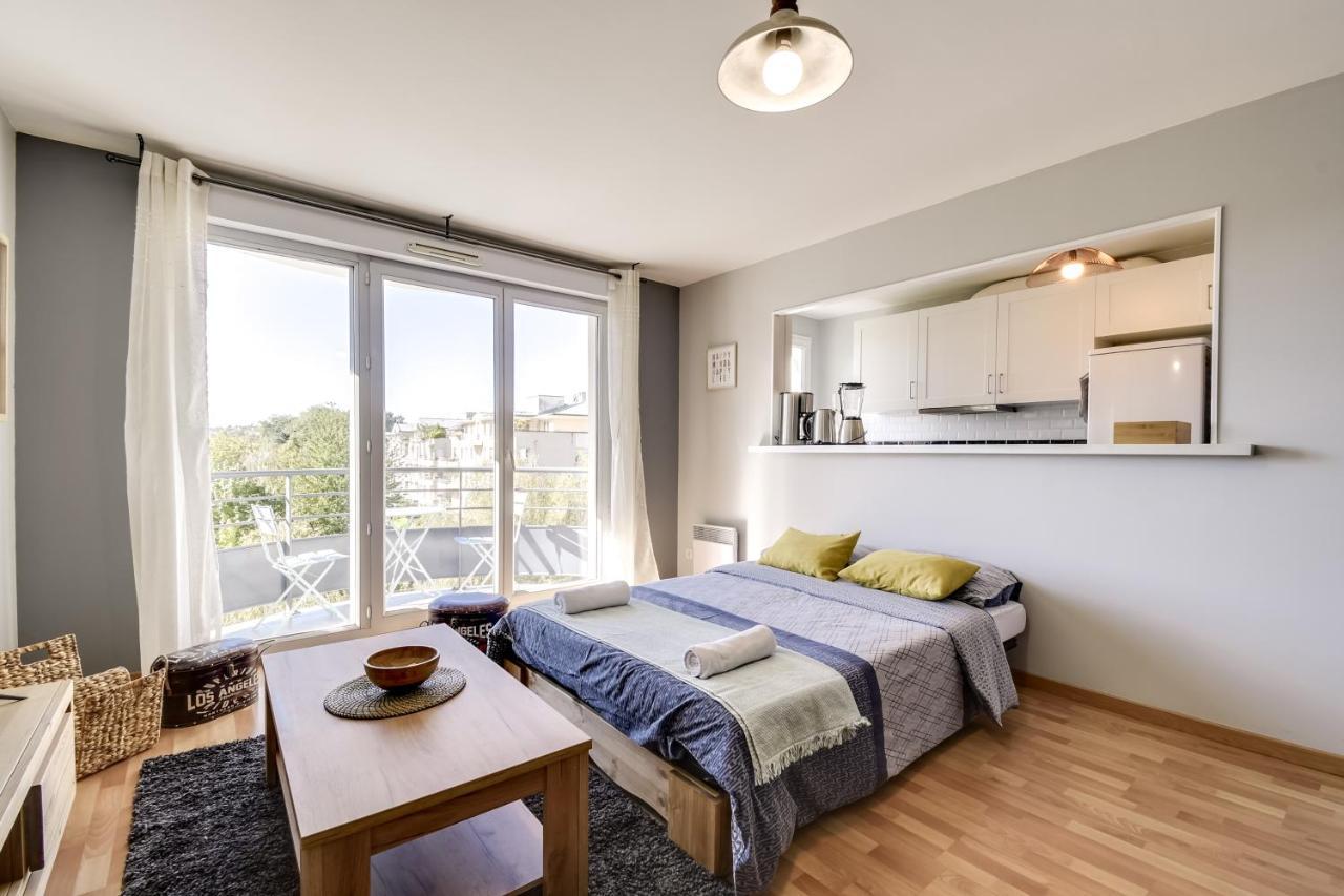 Chic Apart With Parking And Balcony Διαμέρισμα Cergy Εξωτερικό φωτογραφία